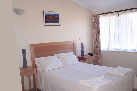 Davey Place Holiday Townhouses - Accommodation in Surfers Paradise 4