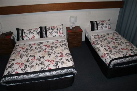 Orana Motor Inn - Accommodation in Surfers Paradise 2