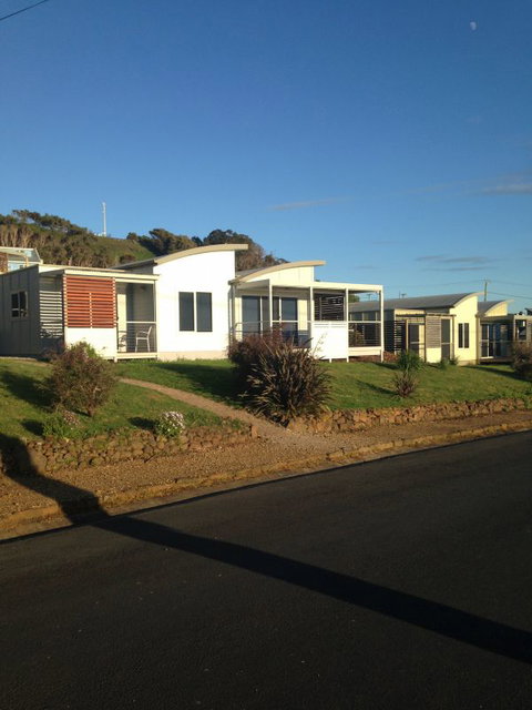 Azzure Beach Houses - Accommodation in Surfers Paradise 0
