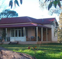 Baranduda Homestead BB Cottages - Accommodation in Surfers Paradise