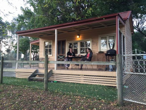 Baranduda Homestead B&B Cottages - Accommodation in Surfers Paradise 4