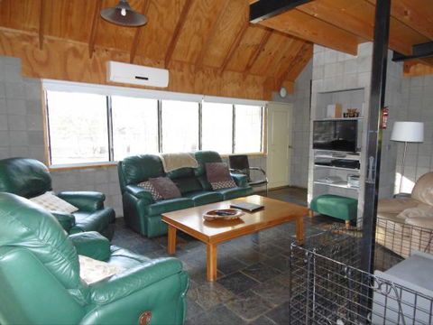 Grampians Getaway The Pyramids - Accommodation in Surfers Paradise 4