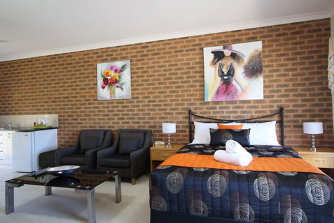 Top Of The Town Motor Inn Yackandandah - Accommodation in Surfers Paradise 0