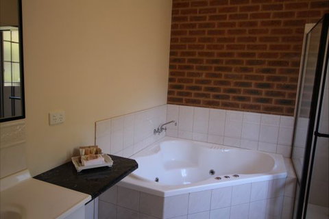 Top Of The Town Motor Inn Yackandandah - Accommodation in Surfers Paradise 9