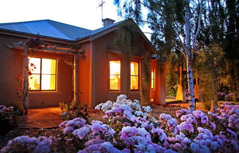 Beauchamp House - Accommodation in Surfers Paradise 1