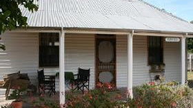 Davidson Cottage On Petticoat Lane - Accommodation in Surfers Paradise 0