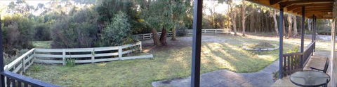 Arties Cottage Accommodation - Accommodation in Surfers Paradise 3