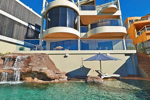Bay View - Accommodation in Surfers Paradise 1