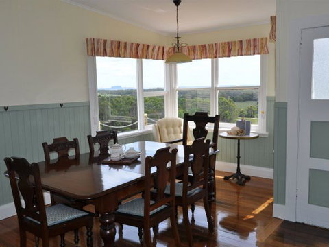 Beth's Cottage Roaring 40s - Accommodation in Surfers Paradise 2