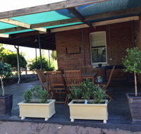Corryong Holiday Cottages - Sportsview - Accommodation in Surfers Paradise