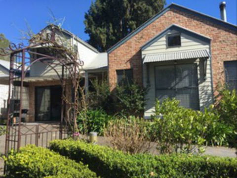 K-Vee Self Contained Accommodation - Accommodation in Surfers Paradise 0