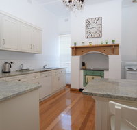 The Provincial Bed  Breakfast - Accommodation in Surfers Paradise