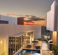 The Frames - Luxury Riverland Accommodation - Accommodation in Surfers Paradise