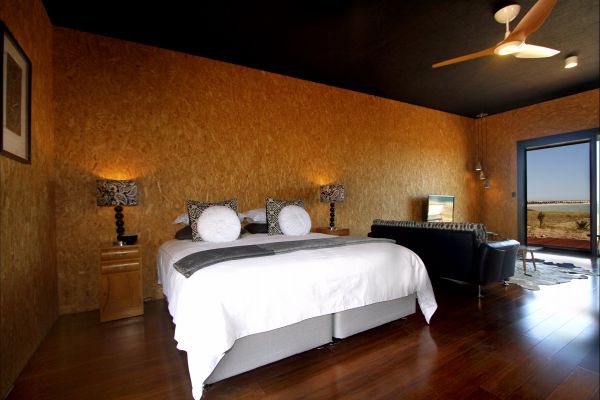 Perlubie SA Accommodation in Surfers Paradise