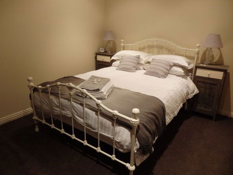 Quartz Cottage - Accommodation in Surfers Paradise 6