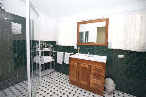 The Provincial Bed & Breakfast - Accommodation in Surfers Paradise 4