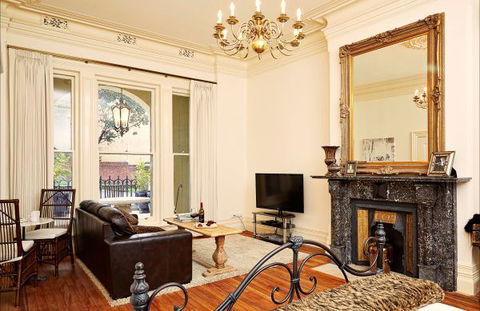 The Suites, Villa Belgravia - Accommodation in Surfers Paradise 4