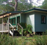Toms Cabin - Accommodation in Surfers Paradise