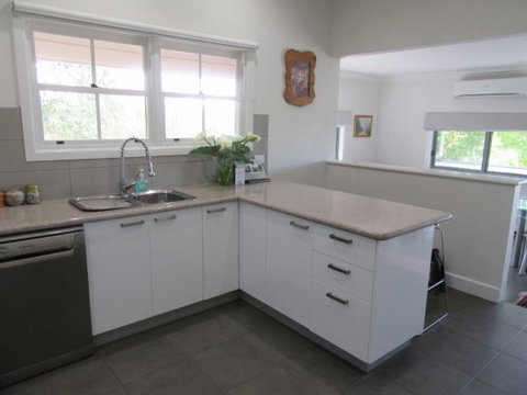 Valley View Cottage - Accommodation in Surfers Paradise 1