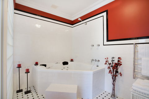 Elizabeth Flats - Accommodation in Surfers Paradise 2