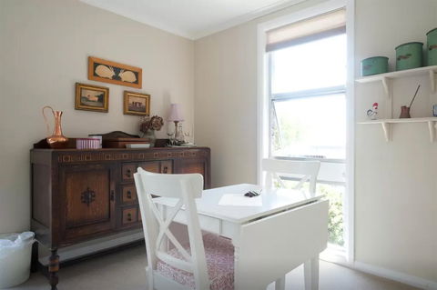 Every Man And His Dog Vineyard - Accommodation in Surfers Paradise 2