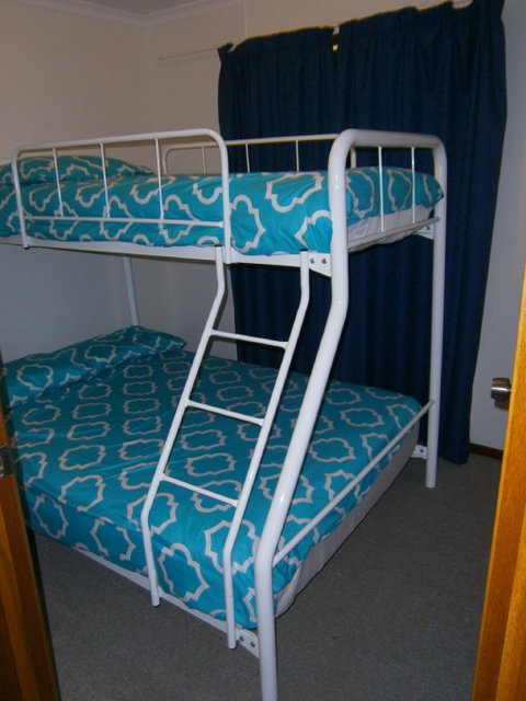 Laubelna's - Accommodation in Surfers Paradise 6