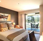 Oaks Plaza Pier Hotel - Accommodation in Surfers Paradise