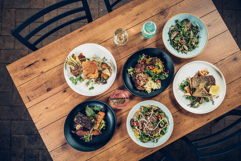 Mick O'Shea's - Accommodation in Surfers Paradise 8