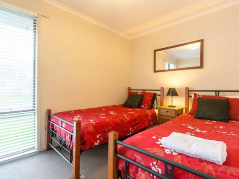Mirramar House - Accommodation in Surfers Paradise 6