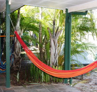 Pippies Beachhouse - Accommodation in Surfers Paradise