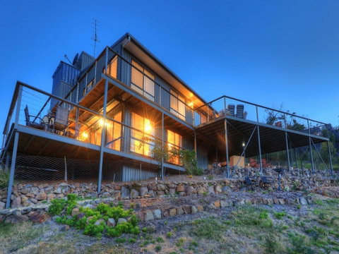 Storm Bay B & B - Accommodation in Surfers Paradise 1