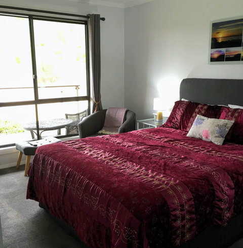 Storm Bay B & B - Accommodation in Surfers Paradise 5