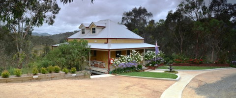 Tanwarra Lodge Bed And Breakfast - Accommodation in Surfers Paradise 0