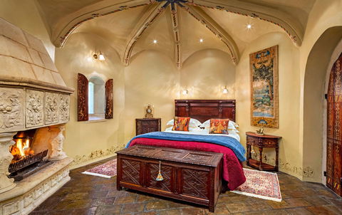 The Castle Keep B&B - Accommodation in Surfers Paradise 0