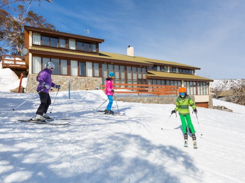 Valhalla Perisher - Accommodation in Surfers Paradise 0