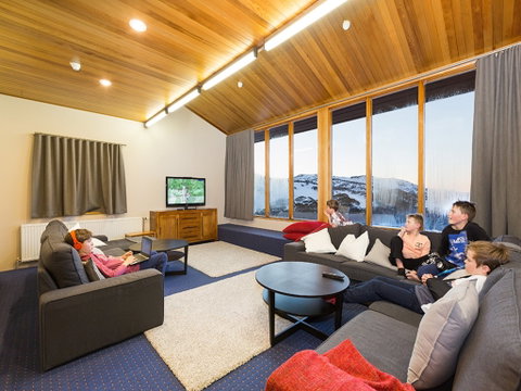 Valhalla Perisher - Accommodation in Surfers Paradise 7