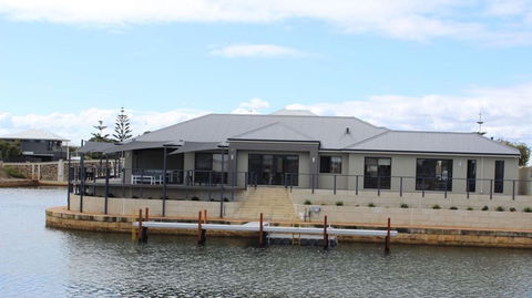 WA HomeStay - Accommodation in Surfers Paradise 5
