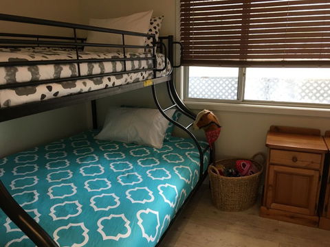 WA HomeStay - Accommodation in Surfers Paradise 7