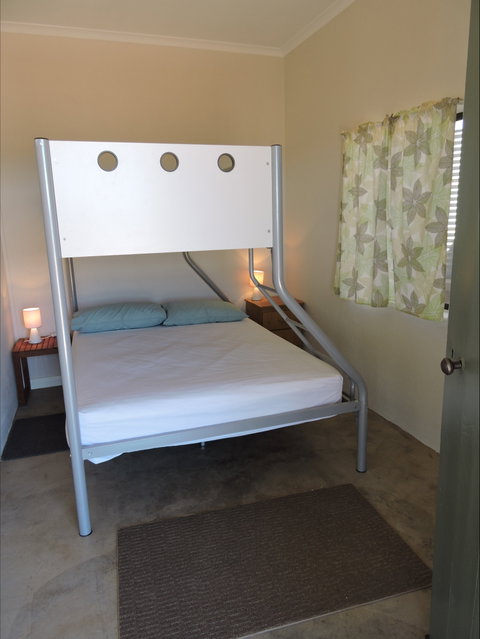 Alpana Station - Accommodation in Surfers Paradise 3