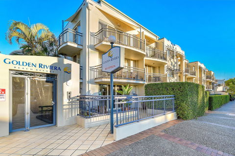 Golden Riviera Beach Resort - Accommodation in Surfers Paradise 0