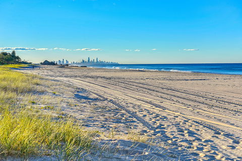 Golden Riviera Beach Resort - Accommodation in Surfers Paradise 7