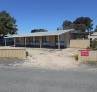 Hardwicke Beach House - Accommodation in Surfers Paradise