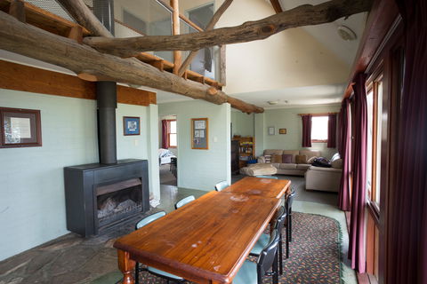Hawkesbury Heights YHA - Accommodation in Surfers Paradise 7