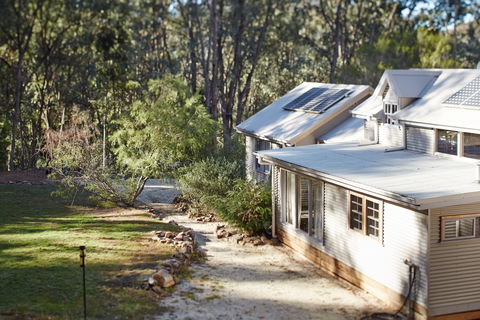 King Valley Lodge - Accommodation in Surfers Paradise 0
