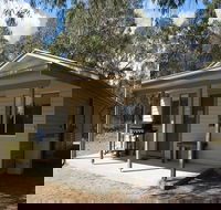 Robinsons Cabin - Accommodation in Surfers Paradise
