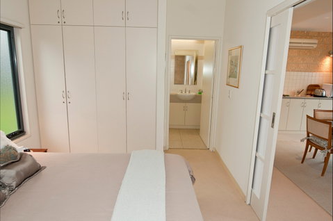 The Rookery At Christmas Cove - Accommodation in Surfers Paradise 3