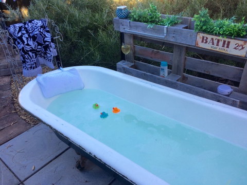 The Shack@Normanville - Accommodation in Surfers Paradise 0
