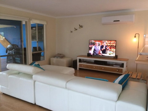 The Shack@Normanville - Accommodation in Surfers Paradise 4