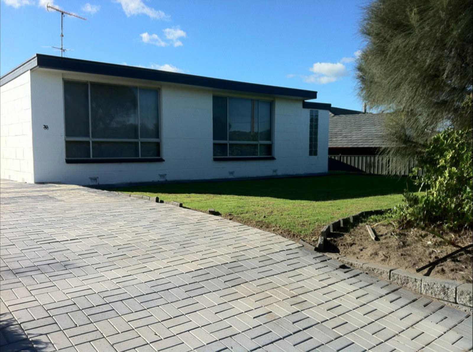 Southend SA Accommodation in Surfers Paradise