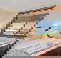 Century21 SouthCoast Reef  Vines Port Noarlunga - Accommodation in Surfers Paradise